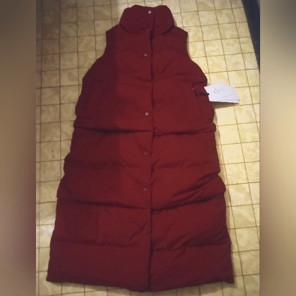 lululemon athletica Jackets & Blazers - Lululemon Transferrable Vest